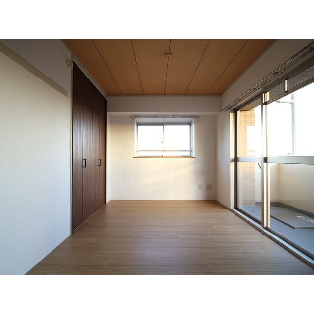 コーポレート船堀801号室 洋室1