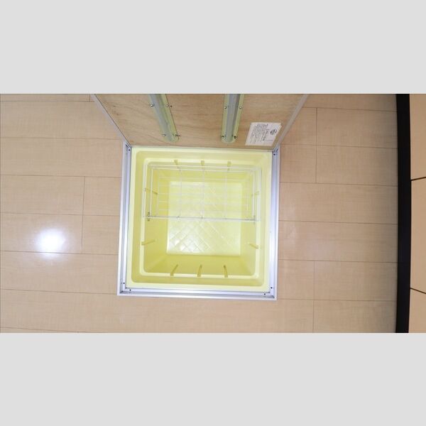 レディアガーデン102号室 ★床下収納★