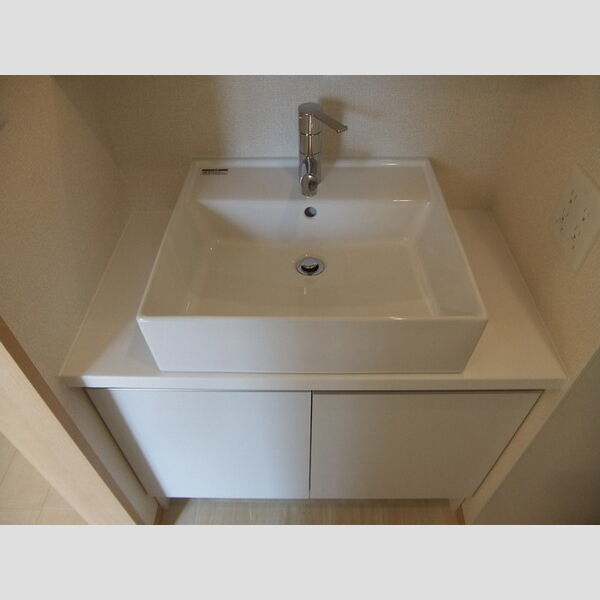 キャトル・セゾン102号室 洗面