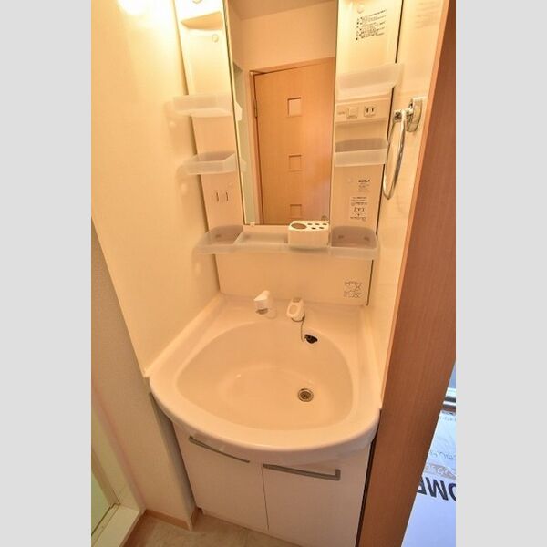 GEMINI　ONNA 洗髪洗面化粧台