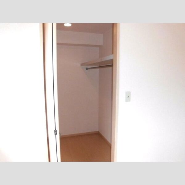 リ・ヴラン ウォークインクローゼット