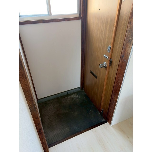 なるみ荘 玄関