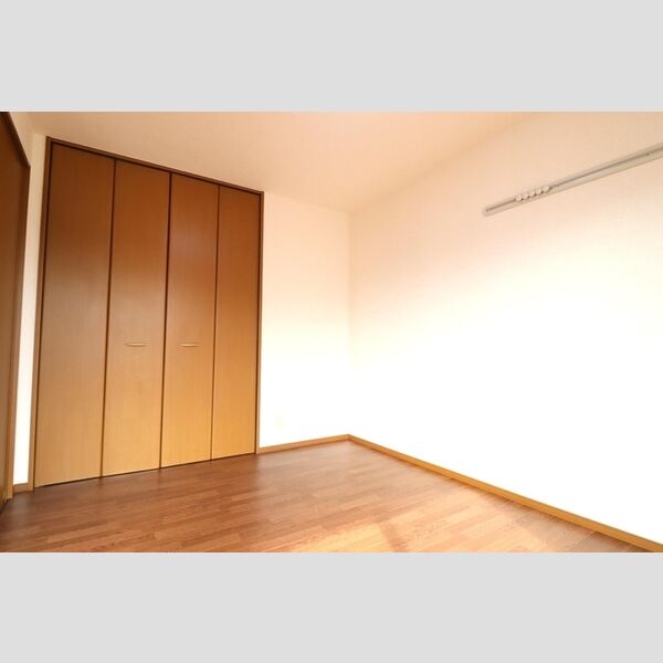 ラファエル　Ⅴ201号室 洋室6帖