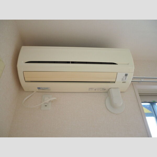 マレアガーデン新横浜A306号室 エアコン