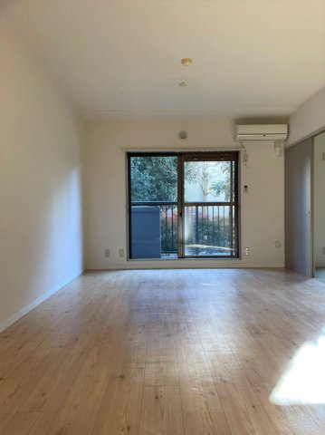 第３緑光コーポラス リビング