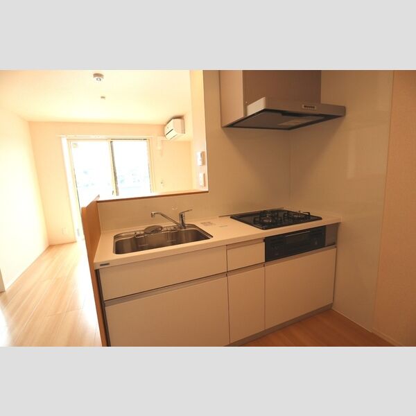 リリーベル 対面式キッチンで会話も弾む♪