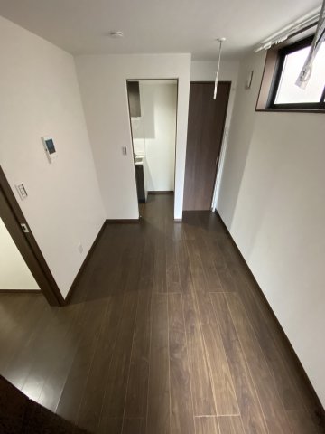 ベイルーム横浜生麦201号室 寝室