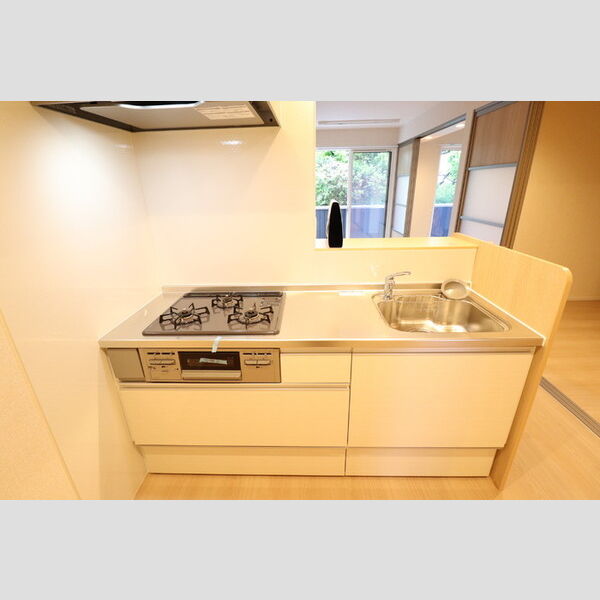 フェリナーレ キッチン　3口ガスコンロ