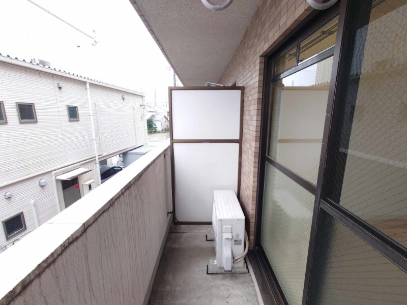 ドゥエル　イースト3階 バルコニーあります。