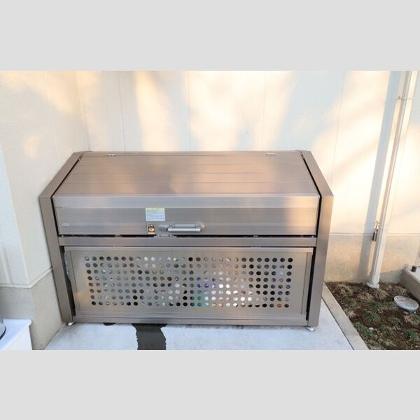 Libertad 敷地内ゴミBOX