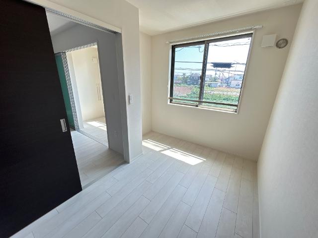 リッシュ203号室 室内