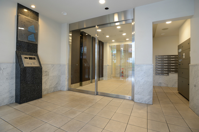 クリオ戸越銀座壱番館 玄関