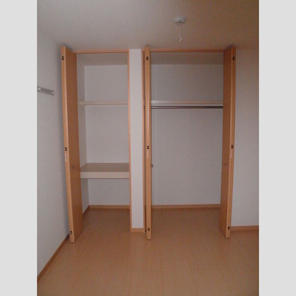 リーベンハイム鹿浜Ⅱ 収納