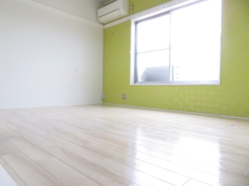 バレンティア1階 ※別部屋参考写真