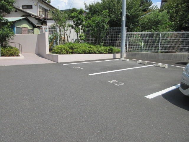 ファミーリェ希望ヶ丘　Ａ棟 ※実際の使用状況とは異なります(現況優先)