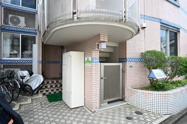 パステルＵ エントランス
