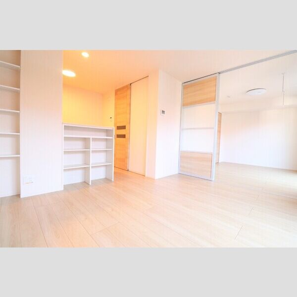 ロイジェントパークス草加手代　B LDK