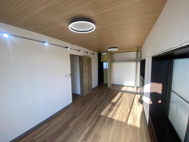 HANEZAWAワン 洋室３のたっぷり収納クローゼット