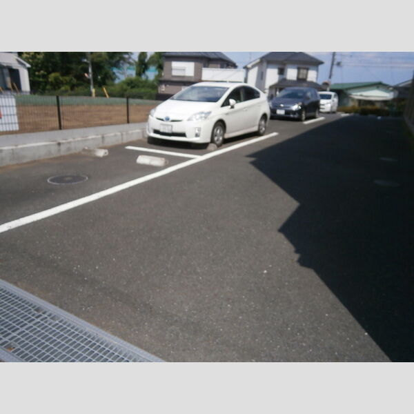 エスポワール 駐車場