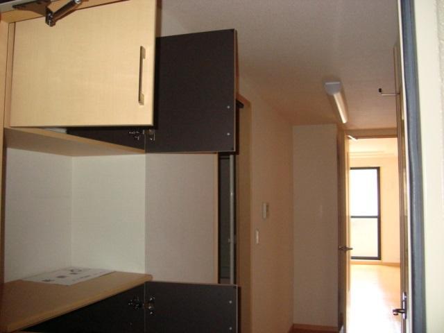 フィールドヴィレッジ元住吉202号室 下駄箱