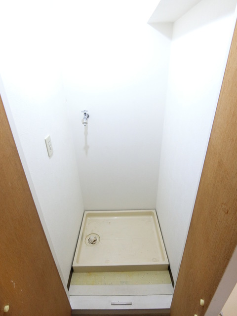 MAC千束コート2階 室内洗濯機置場