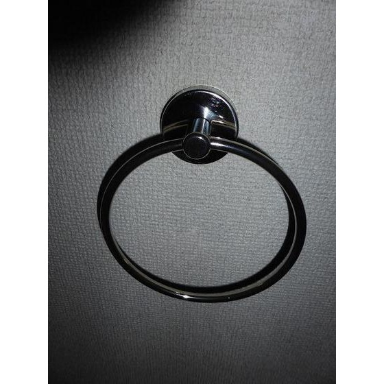 アヴィニティー調布南 タオルかけ