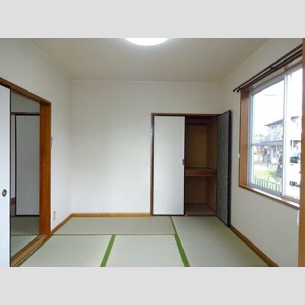 チェリーハイツ105号室 和室