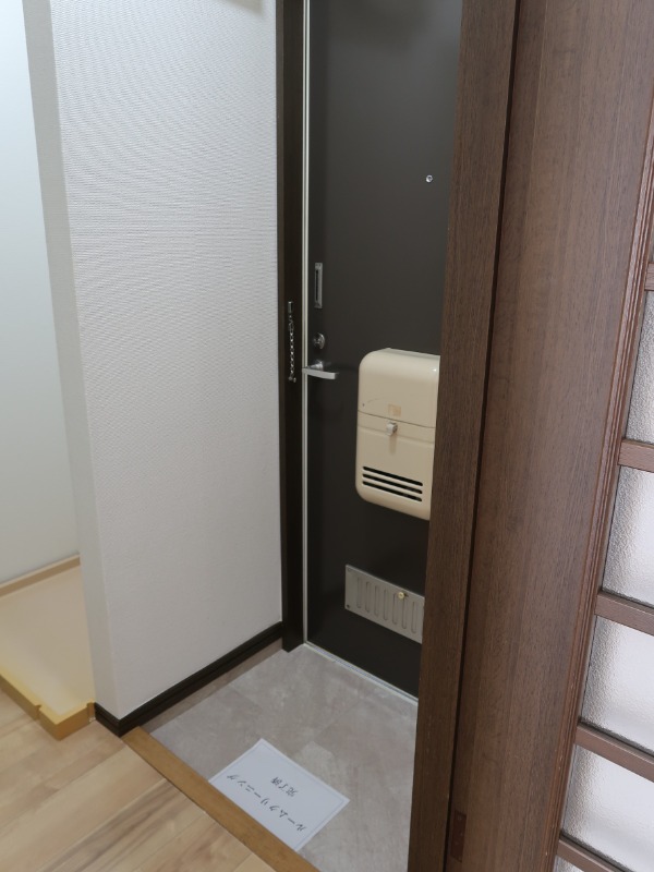 コスモ鎌ヶ谷 玄関