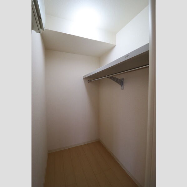 シャルドネ　A ウォークインクローゼット