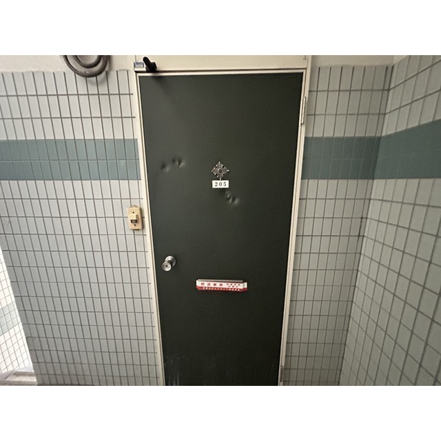 セプトハイツ 玄関