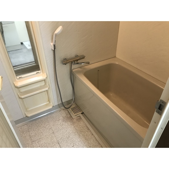 モンメール大磯101号室 お風呂