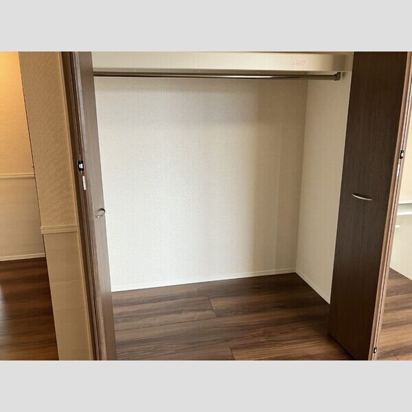 フランボワーズ中島 収納