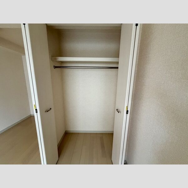 アンクレージュ西船橋605号室 クローゼット