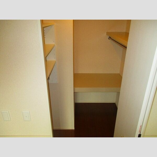 メゾン陽光台 ウォークインクローゼット