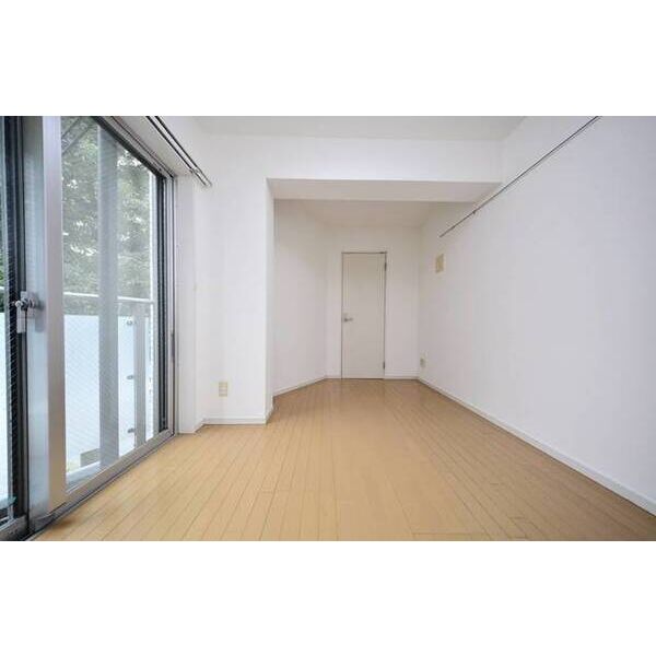 クラウンズコート羽沢 リビング