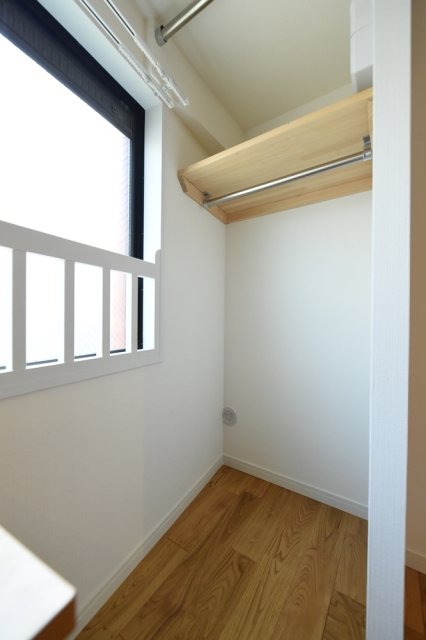 クレベール西新宿フォレストマンション オープンクローゼット