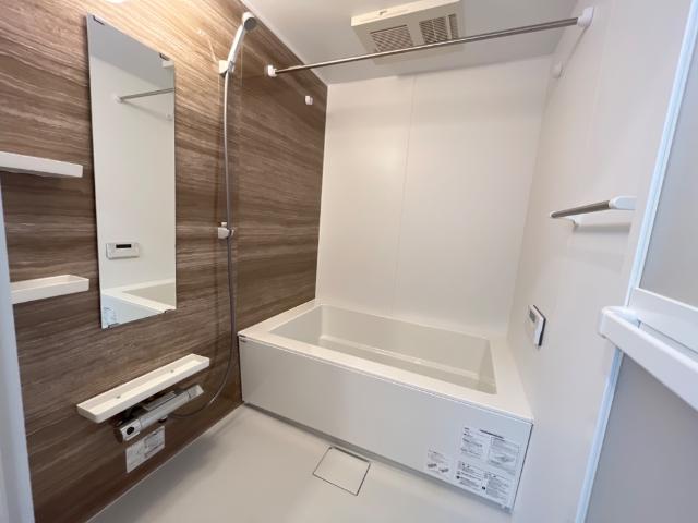 フロレゾン柏～Floraison Kashiwa～201号室 ユニットバス
