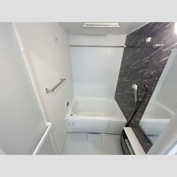 グラナーデ東尾久Ⅱ 浴室