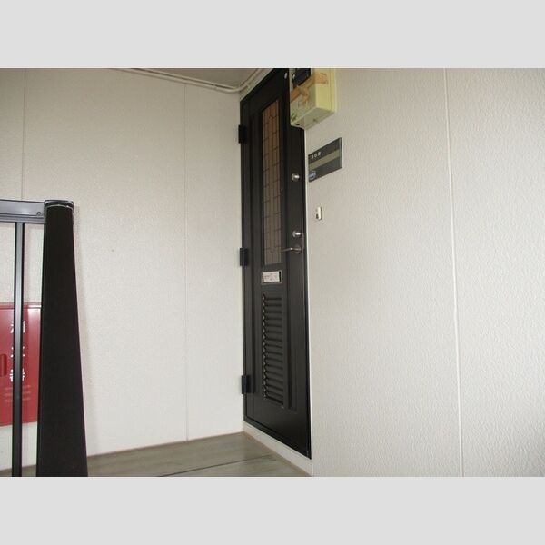 パークアベニュー　A202号室 玄関