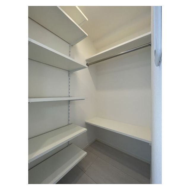 B CITY APARTMENT NAKANO EAST0501号室 同建物別部屋の参考画像