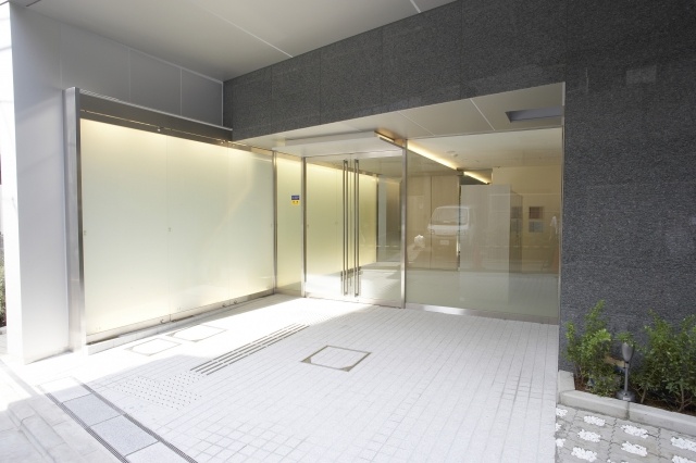 プラウドフラット白金高輪207号室 エントランス