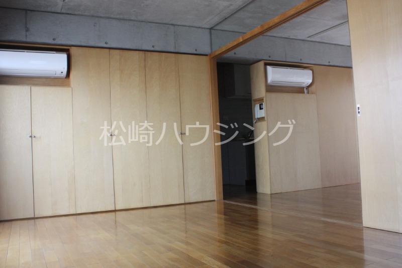 ハイクエスト リビング