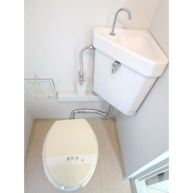 メゾン・ド・メルシー1001号室 嬉しいバストイレ別