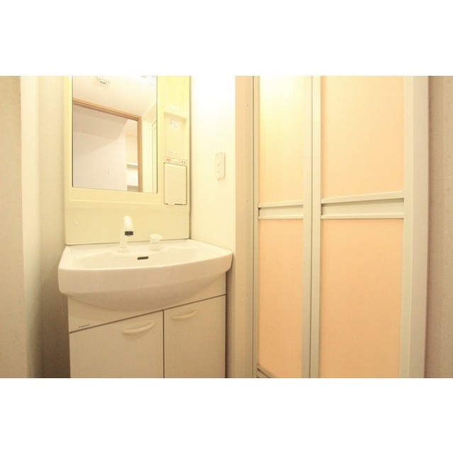 パーシモン湘南 301号室