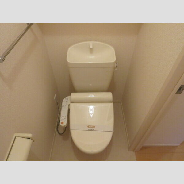 ルーエ　B 温水洗浄便座