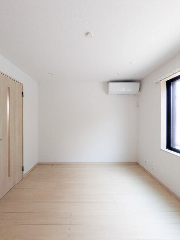 メールダジュール1階 リビング