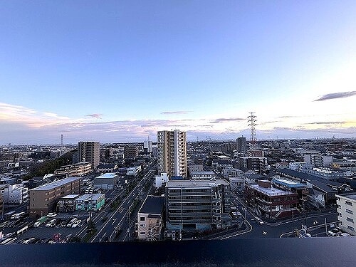 ユードリーム東川口駅前13階 バルコニーからの眺望　※2024年02月撮影