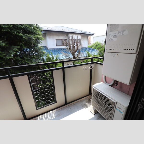 ピュアコート　(3)参番館201号室 バルコニー