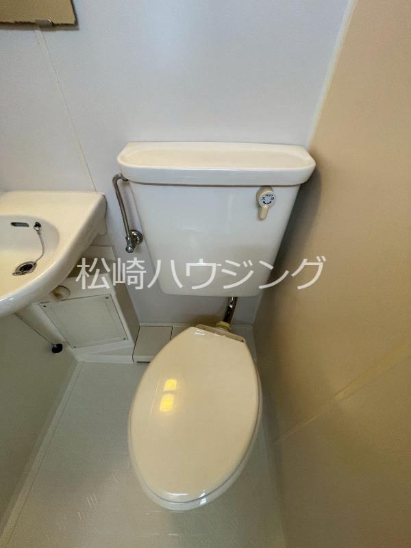 アーバーヒルズ2階 トイレ