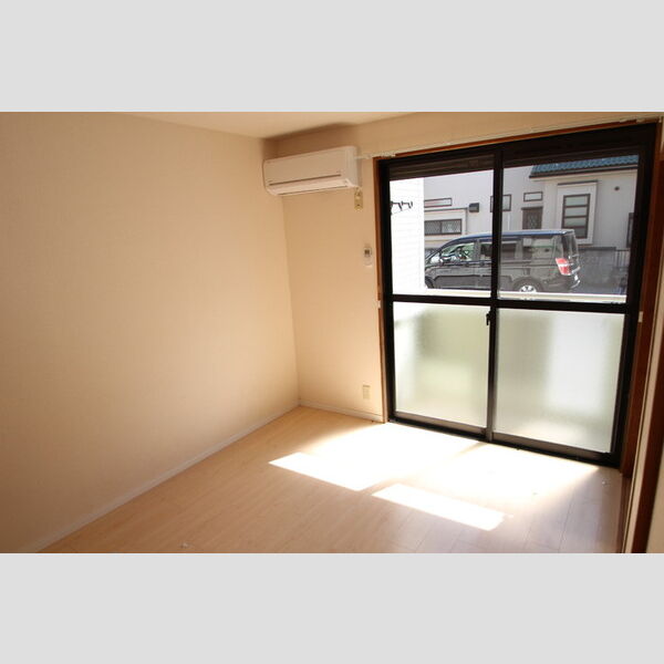 セジュール華仙201号室 洋室